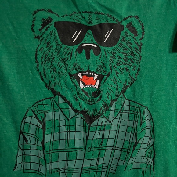 NWT Cat & Jack bear green T-shirt - Picture 2 of 3